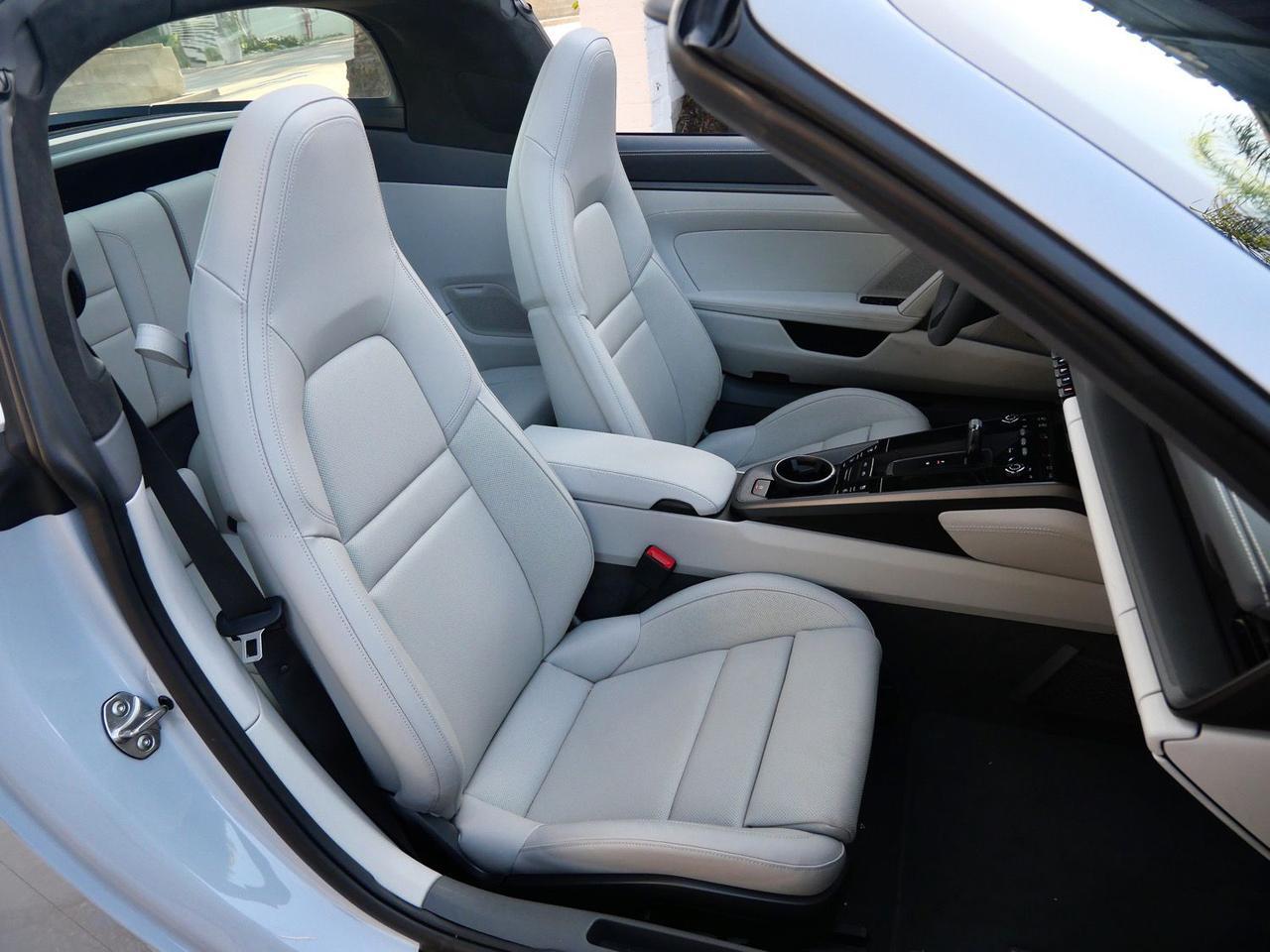 2024 Porsche 911 Targa 4S Targa 4S Lawrence KS