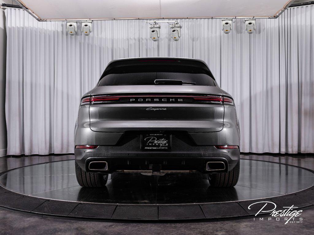 2024 Porsche Cayenne . North Miami Beach FL