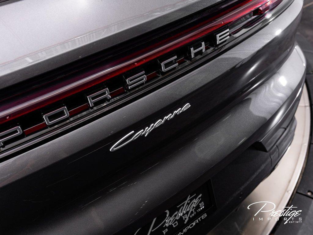 2024 Porsche Cayenne . North Miami Beach FL
