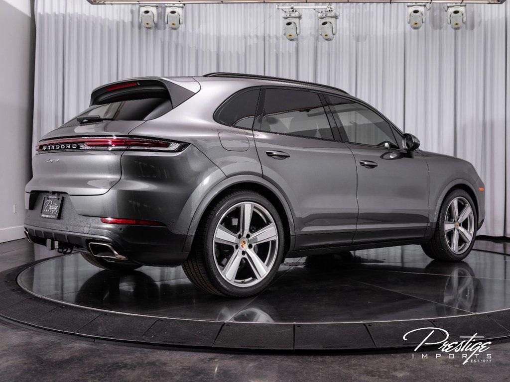 2024 Porsche Cayenne . North Miami Beach FL
