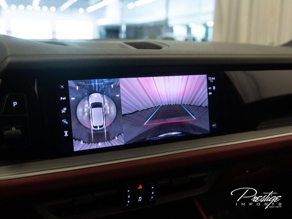 2024 Porsche Cayenne . North Miami Beach FL