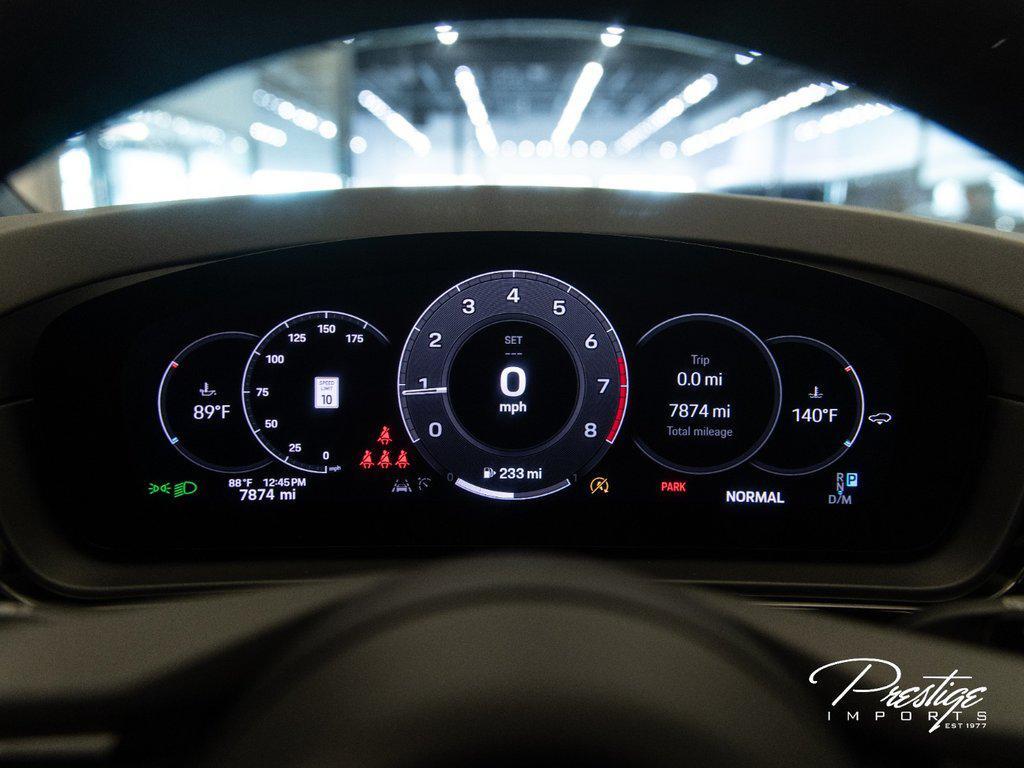 2024 Porsche Cayenne . North Miami Beach FL