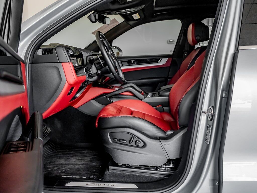 2024 Porsche Cayenne Colorado Springs CO