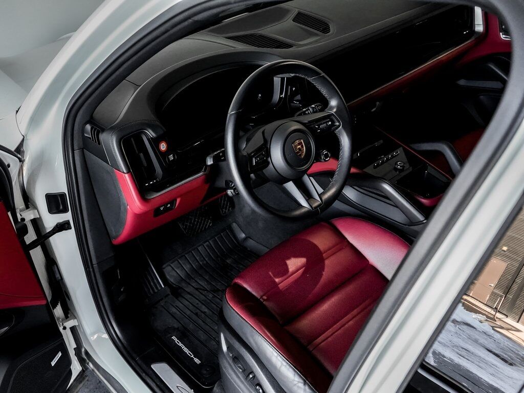 2024 Porsche Cayenne Colorado Springs CO