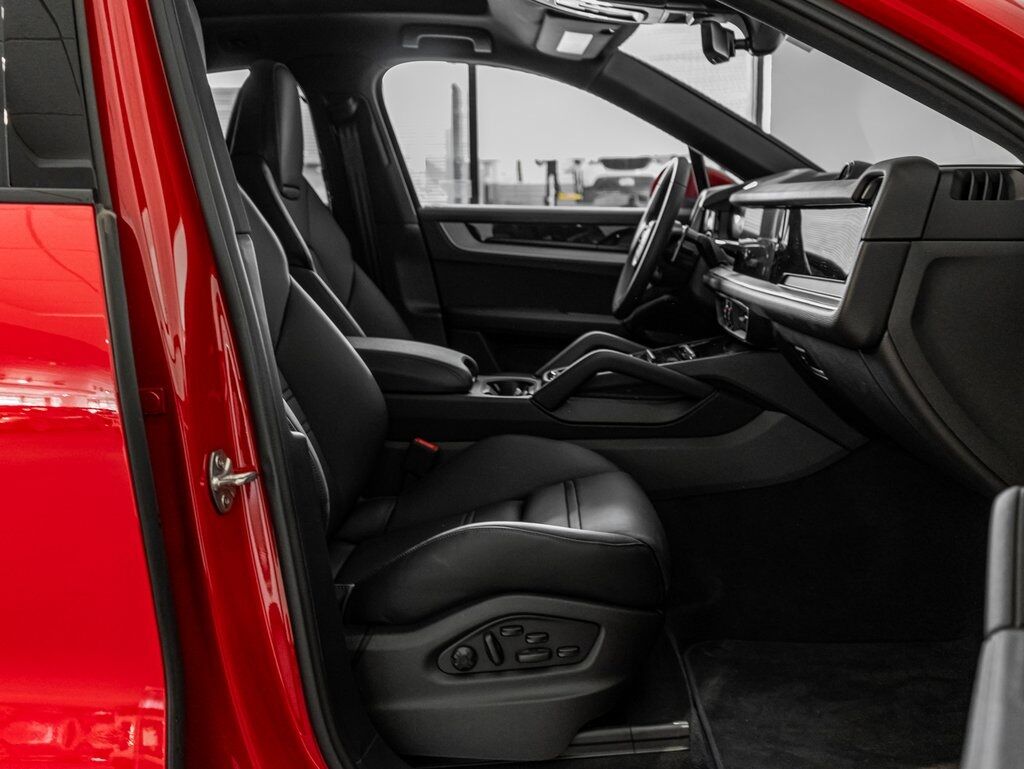 2024 Porsche Cayenne Colorado Springs CO