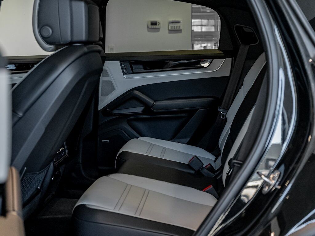 2024 Porsche Cayenne Colorado Springs CO