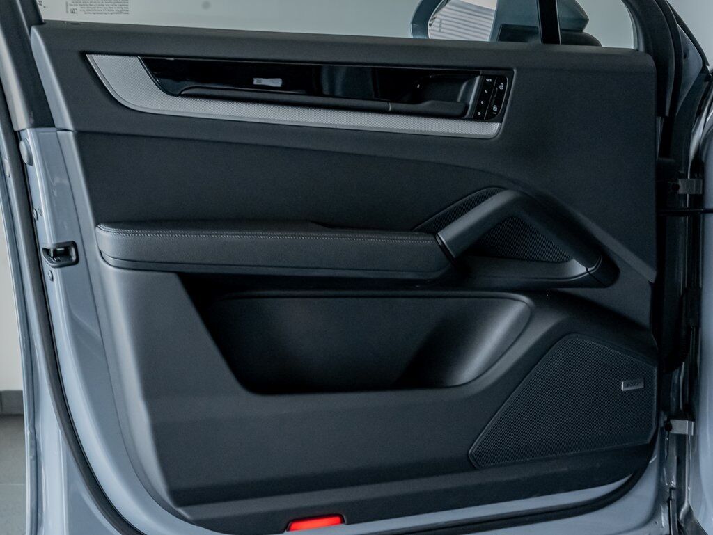 2024 Porsche Cayenne Colorado Springs CO