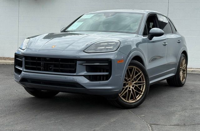 2024 Porsche Cayenne