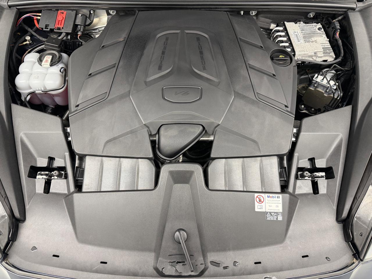 2024 Porsche Cayenne Newark DE