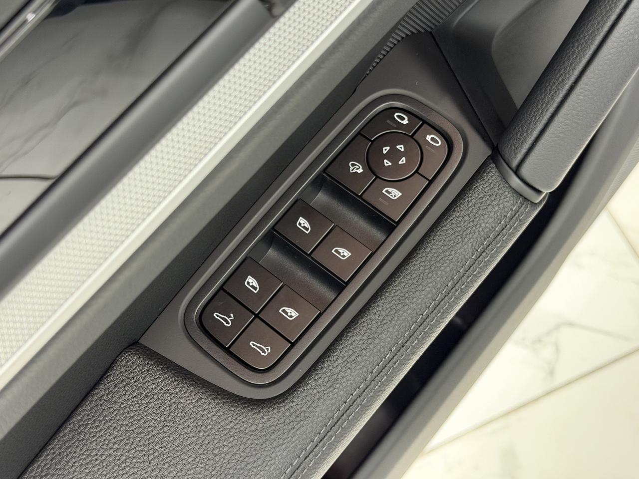 2024 Porsche Cayenne Newark DE