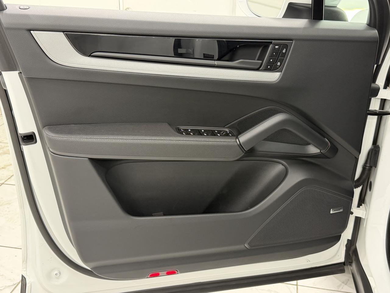 2024 Porsche Cayenne Newark DE