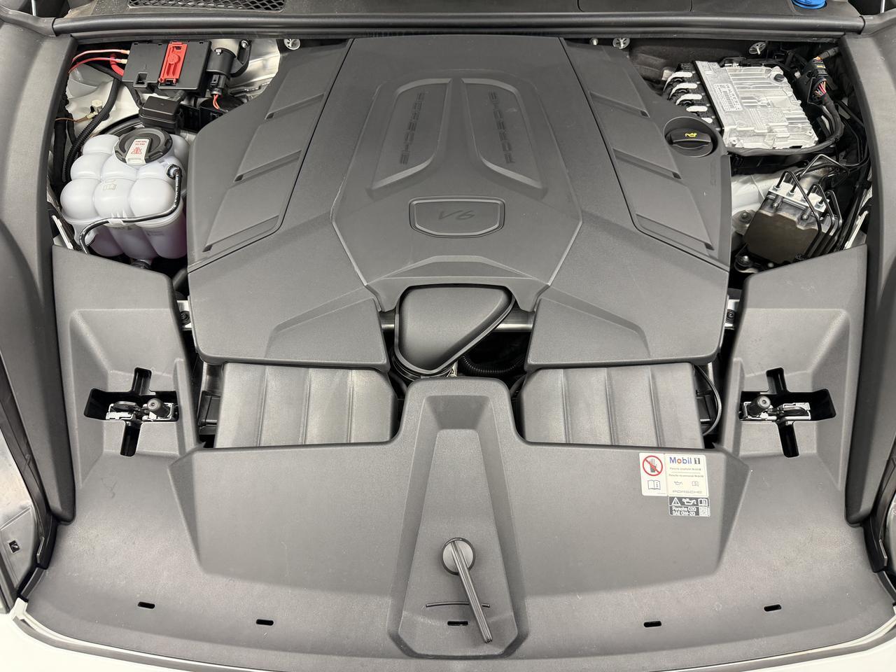 2024 Porsche Cayenne Newark DE