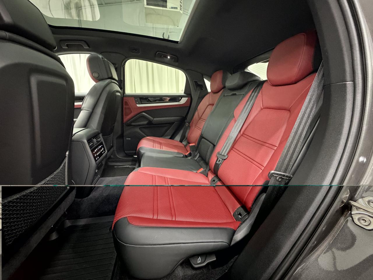 2024 Porsche Cayenne Newark DE
