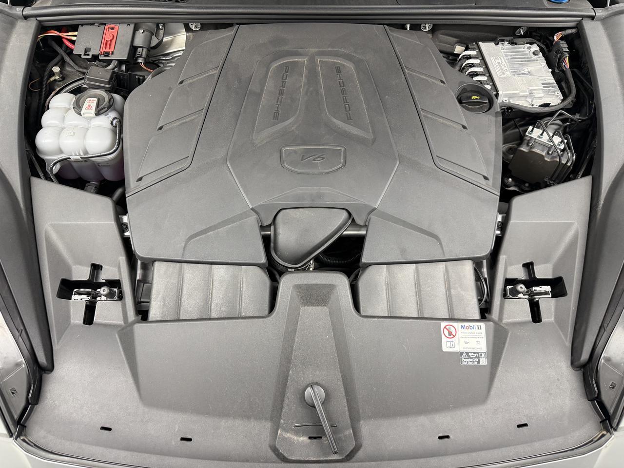 2024 Porsche Cayenne Newark DE