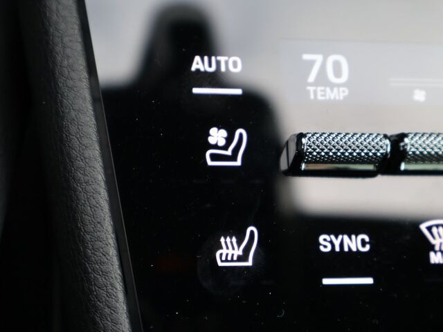 2024 Porsche Cayenne  Oshkosh WI