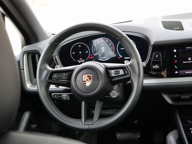 2024 Porsche Cayenne  Oshkosh WI
