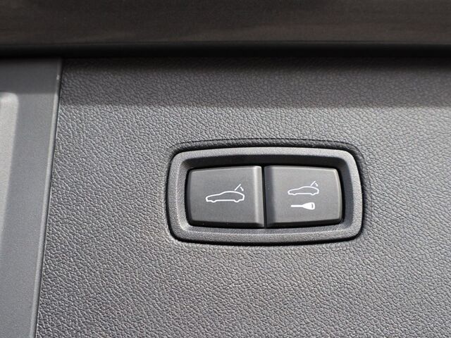 2024 Porsche Cayenne  Oshkosh WI