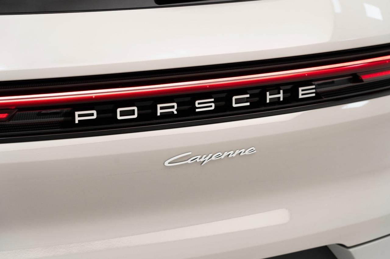 2024 Porsche Cayenne Pompano Beach FL