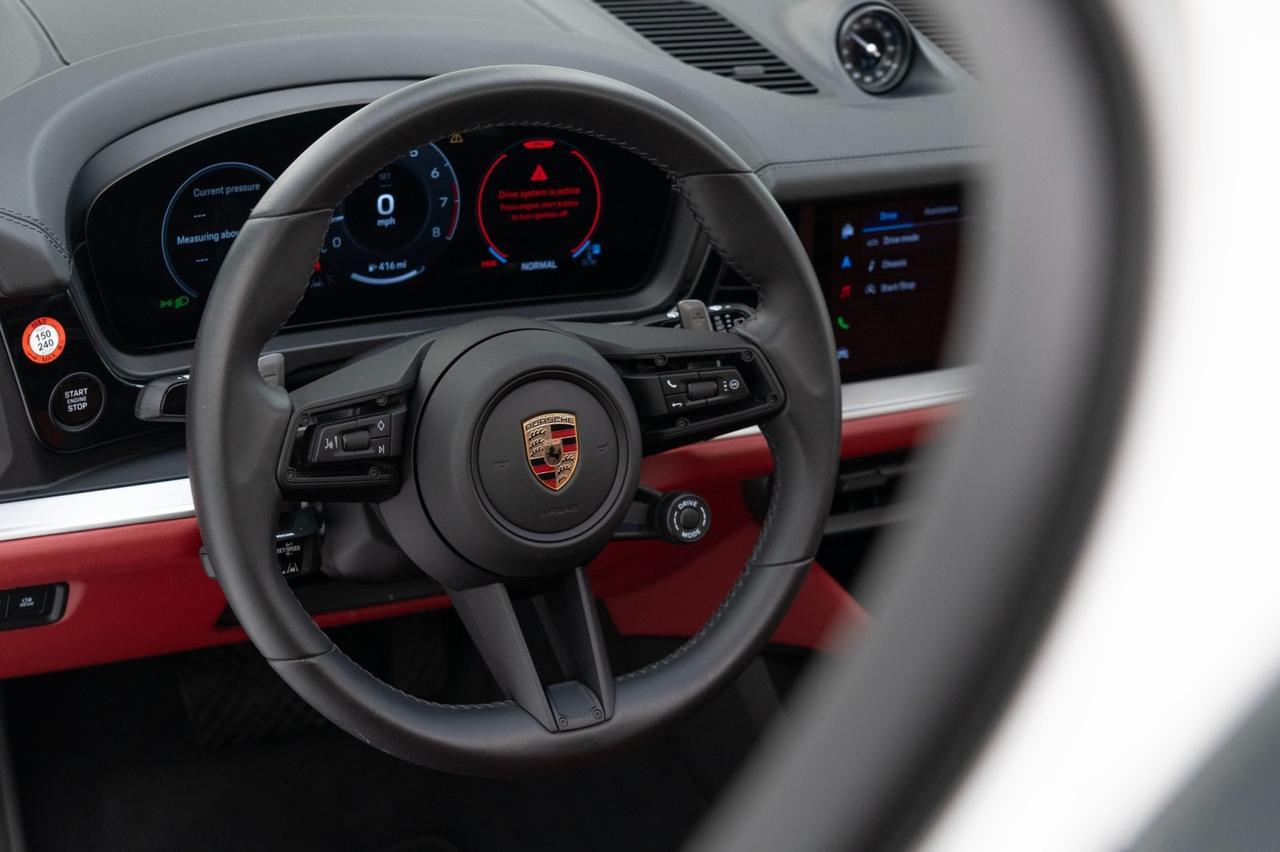 2024 Porsche Cayenne Pompano Beach FL