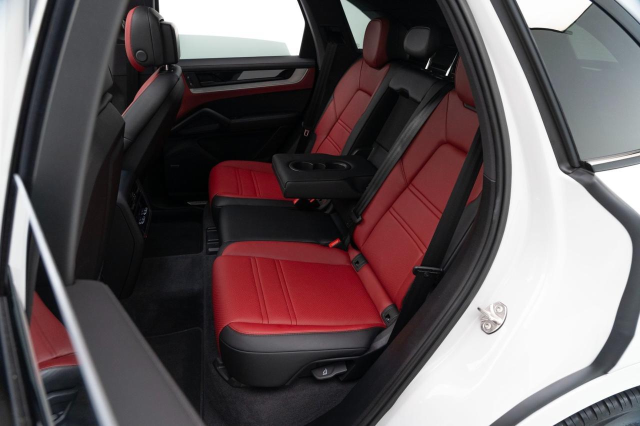 2024 Porsche Cayenne Pompano Beach FL