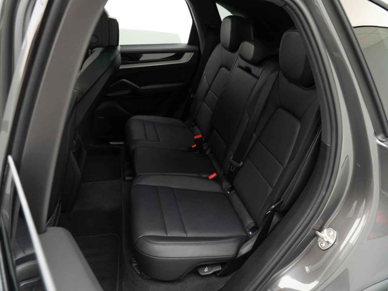 2024 Porsche Cayenne Pompano Beach FL