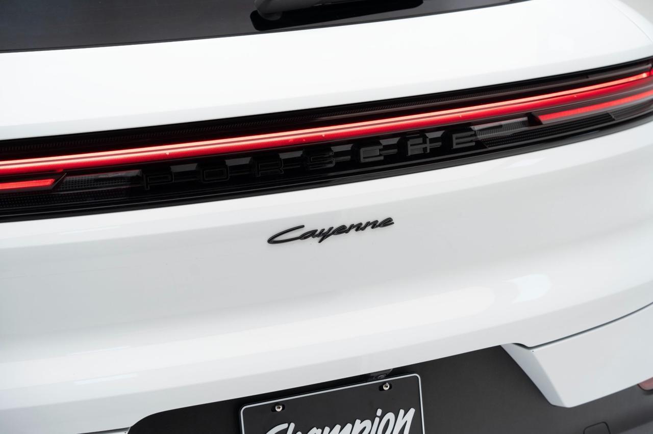 2024 Porsche Cayenne Pompano Beach FL