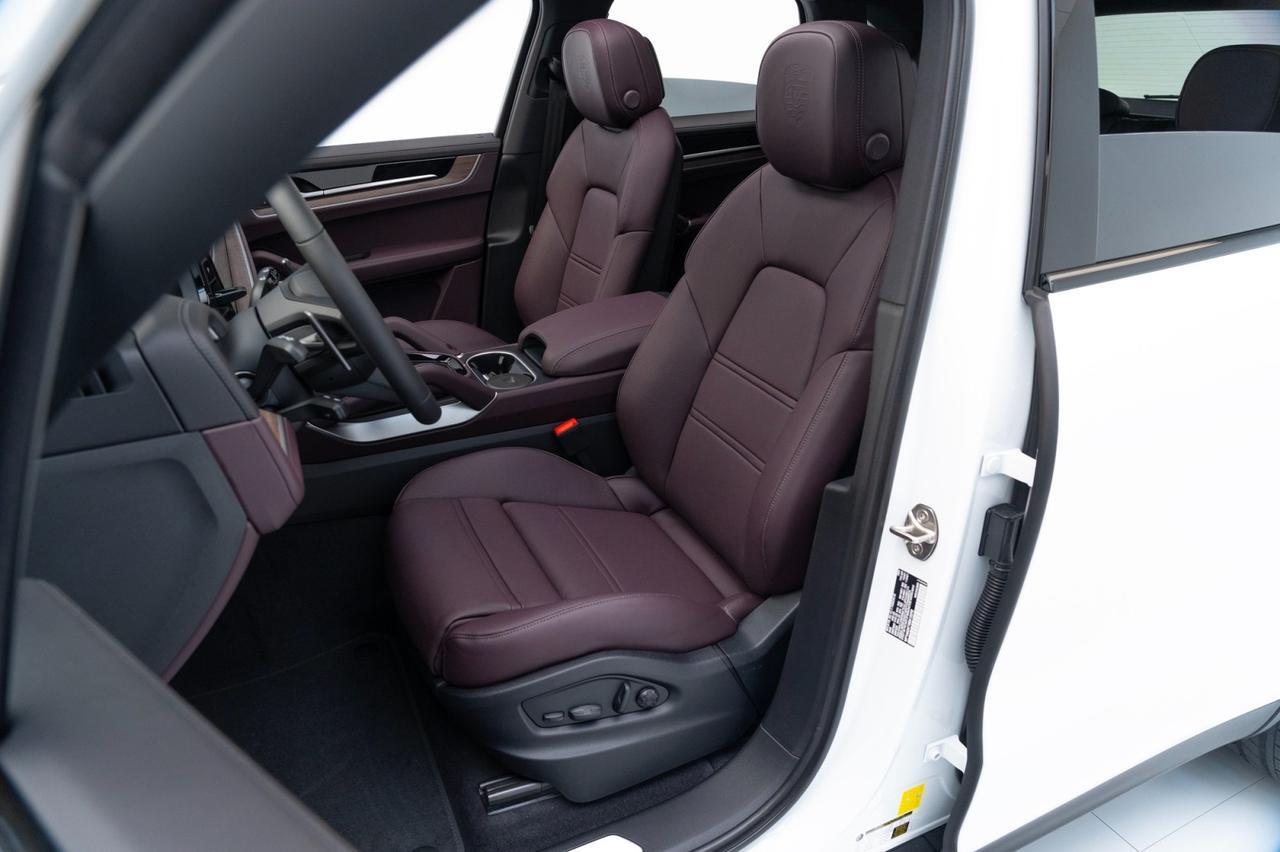 2024 Porsche Cayenne Pompano Beach FL