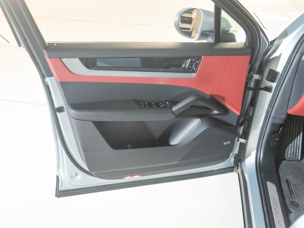 2024 Porsche Cayenne Pompano Beach FL