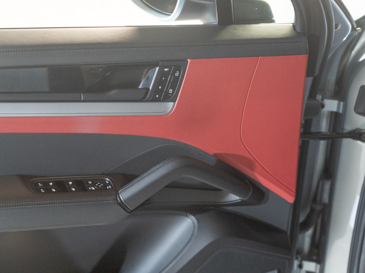 2024 Porsche Cayenne Pompano Beach FL