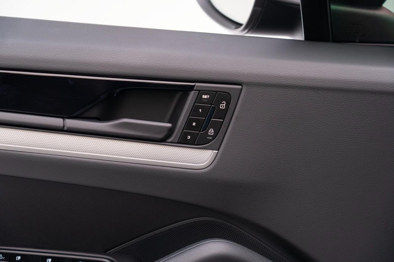 2024 Porsche Cayenne Pompano Beach FL