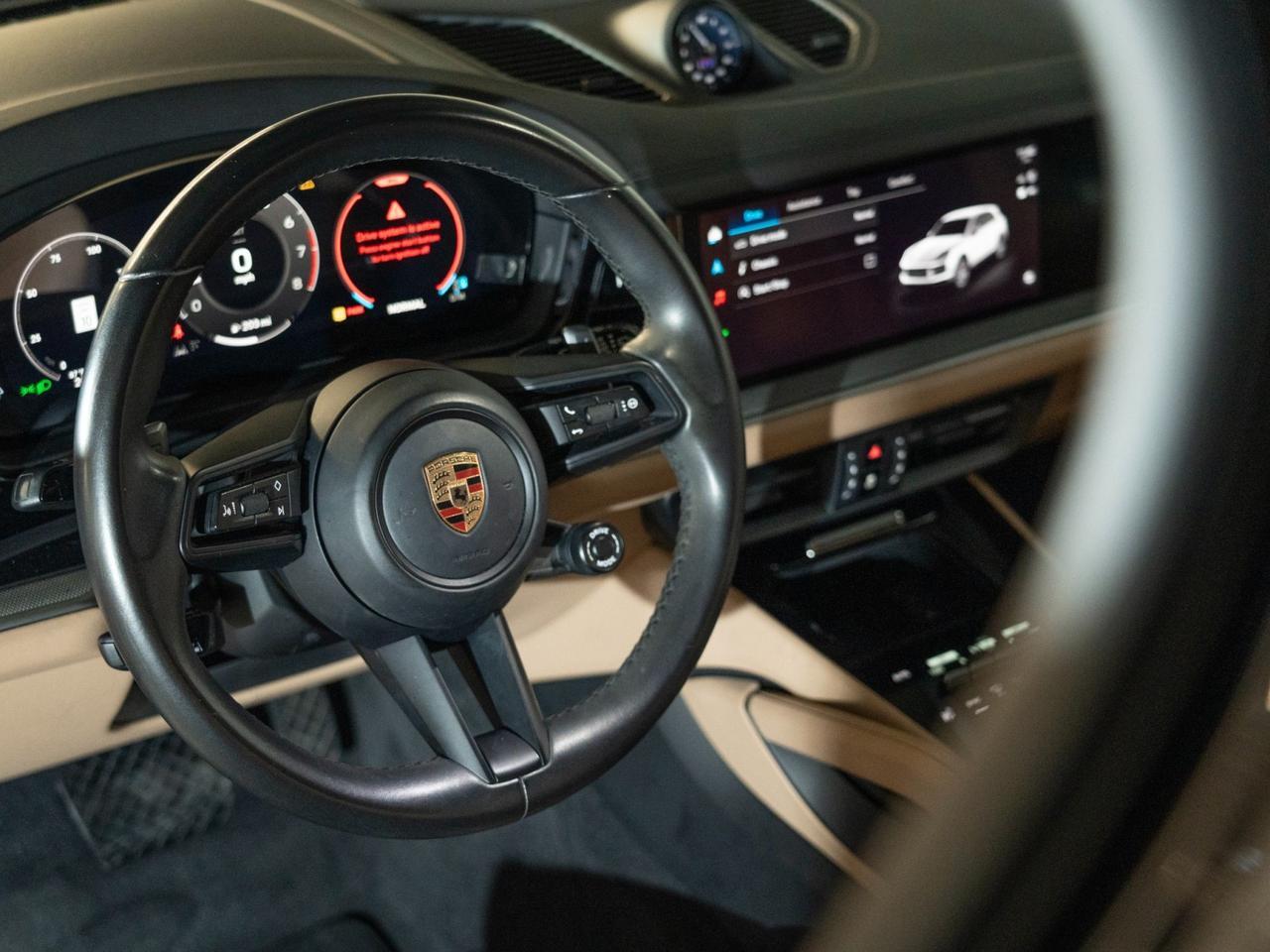 2024 Porsche Cayenne Pompano Beach FL