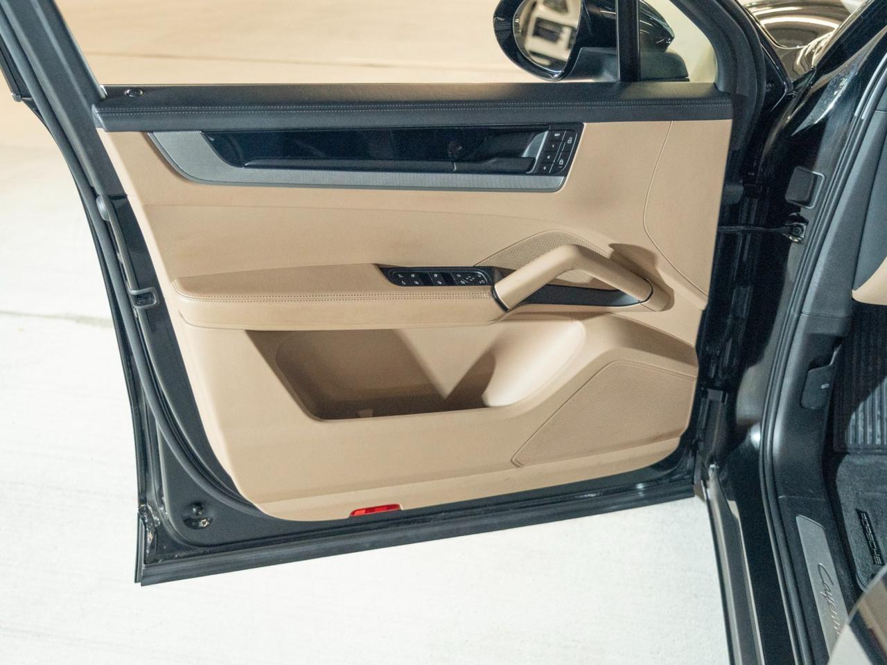 2024 Porsche Cayenne Pompano Beach FL