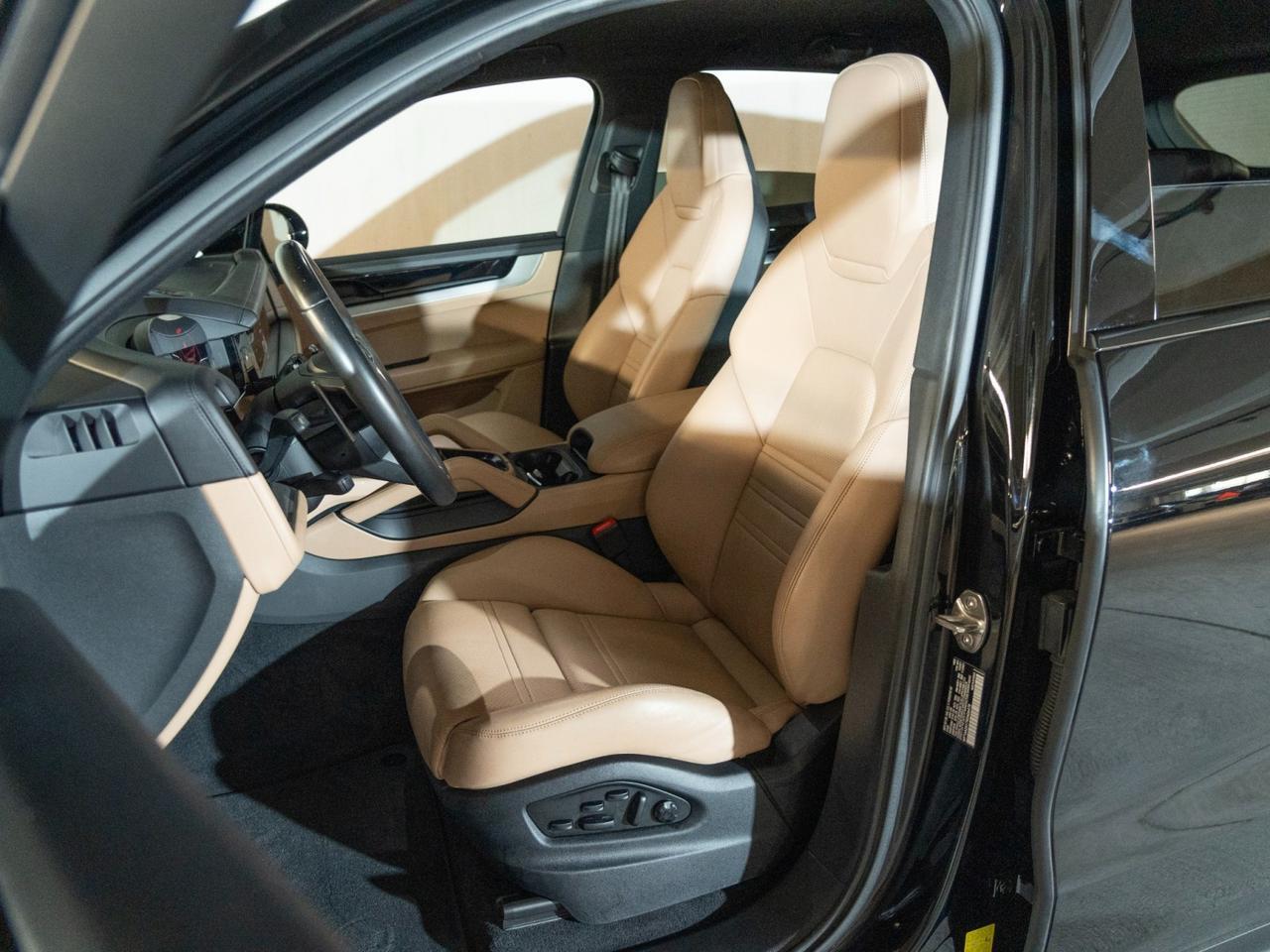 2024 Porsche Cayenne Pompano Beach FL