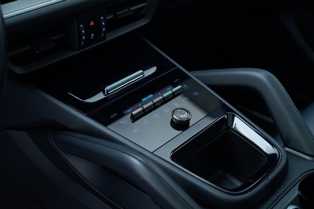 2024 Porsche Cayenne Pompano Beach FL