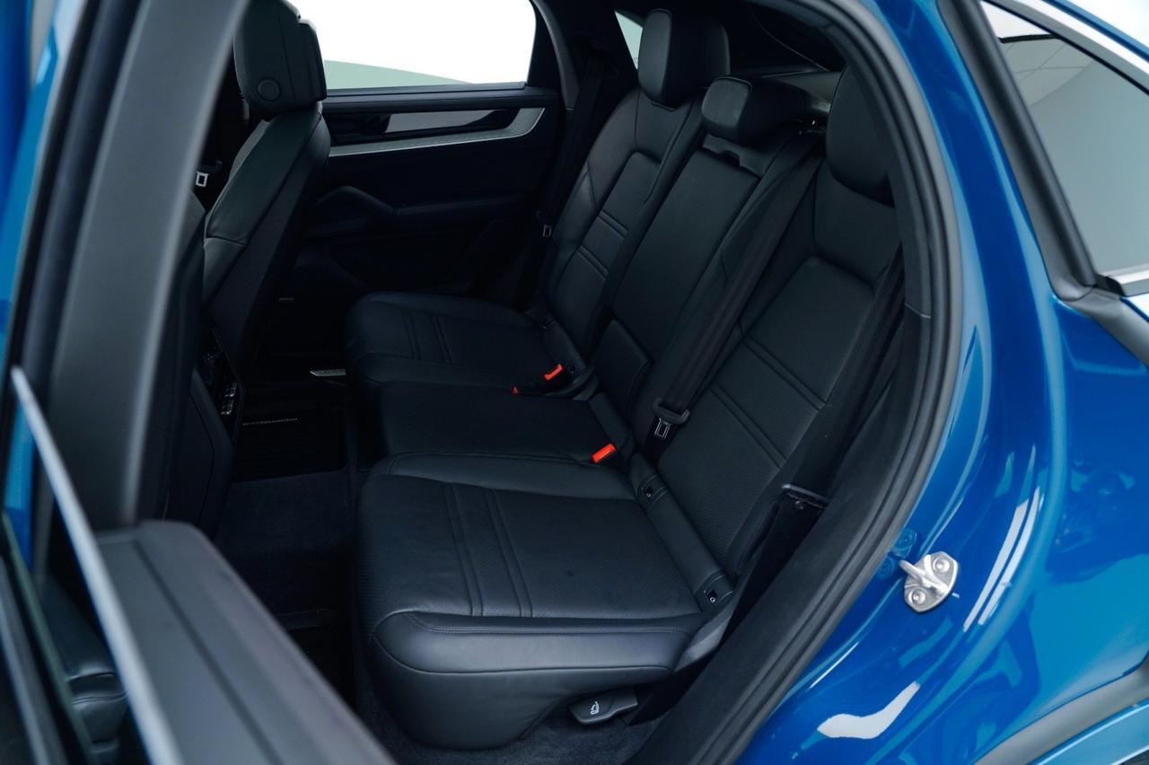 2024 Porsche Cayenne Pompano Beach FL