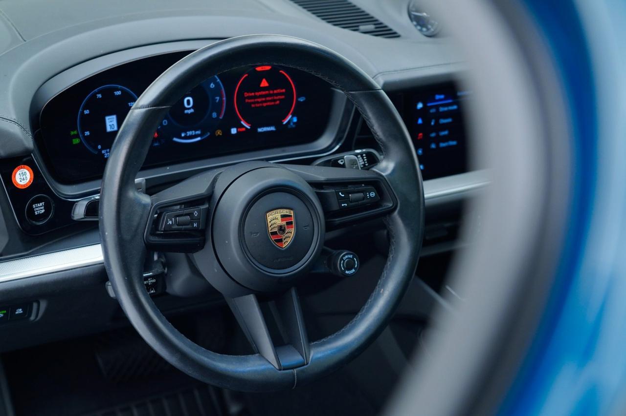 2024 Porsche Cayenne Pompano Beach FL