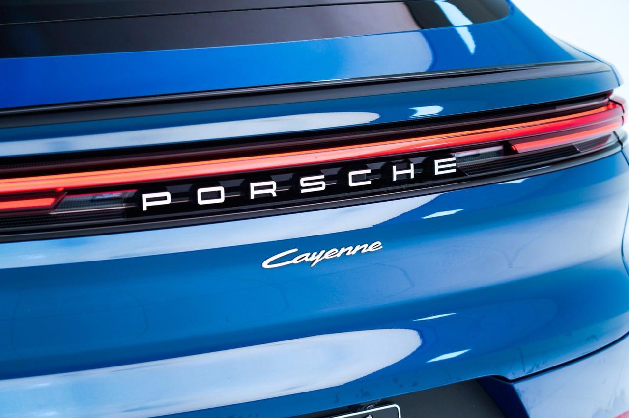 2024 Porsche Cayenne Pompano Beach FL