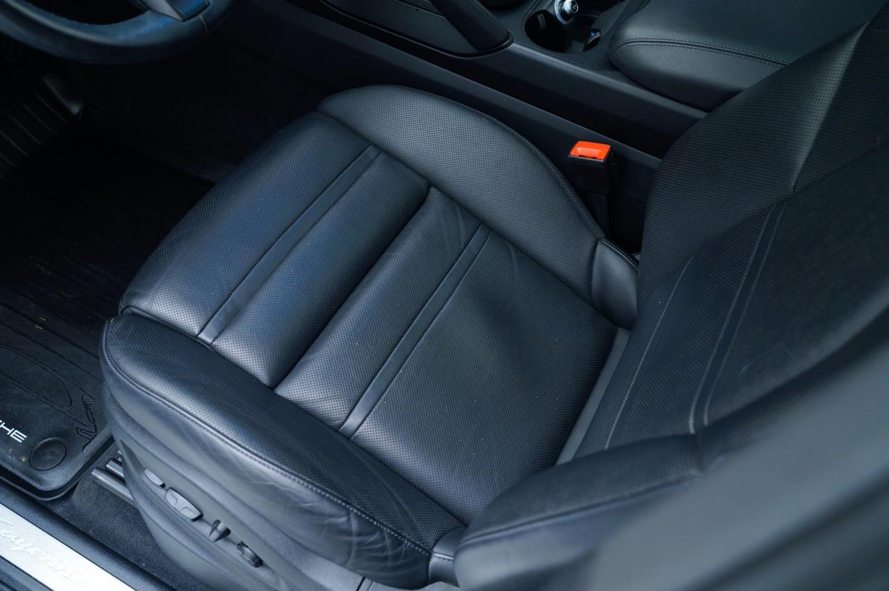 2024 Porsche Cayenne Pompano Beach FL