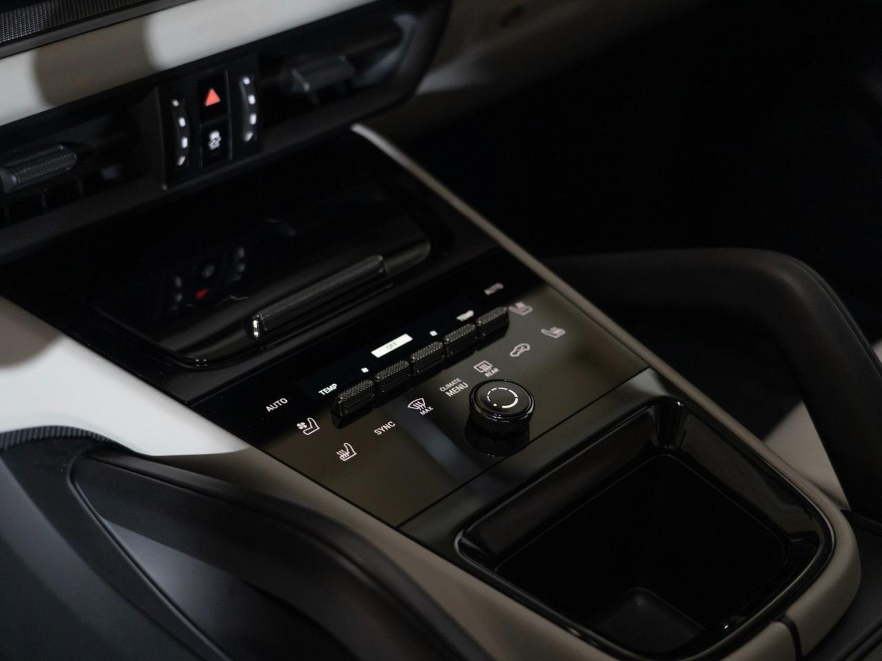 2024 Porsche Cayenne Pompano Beach FL