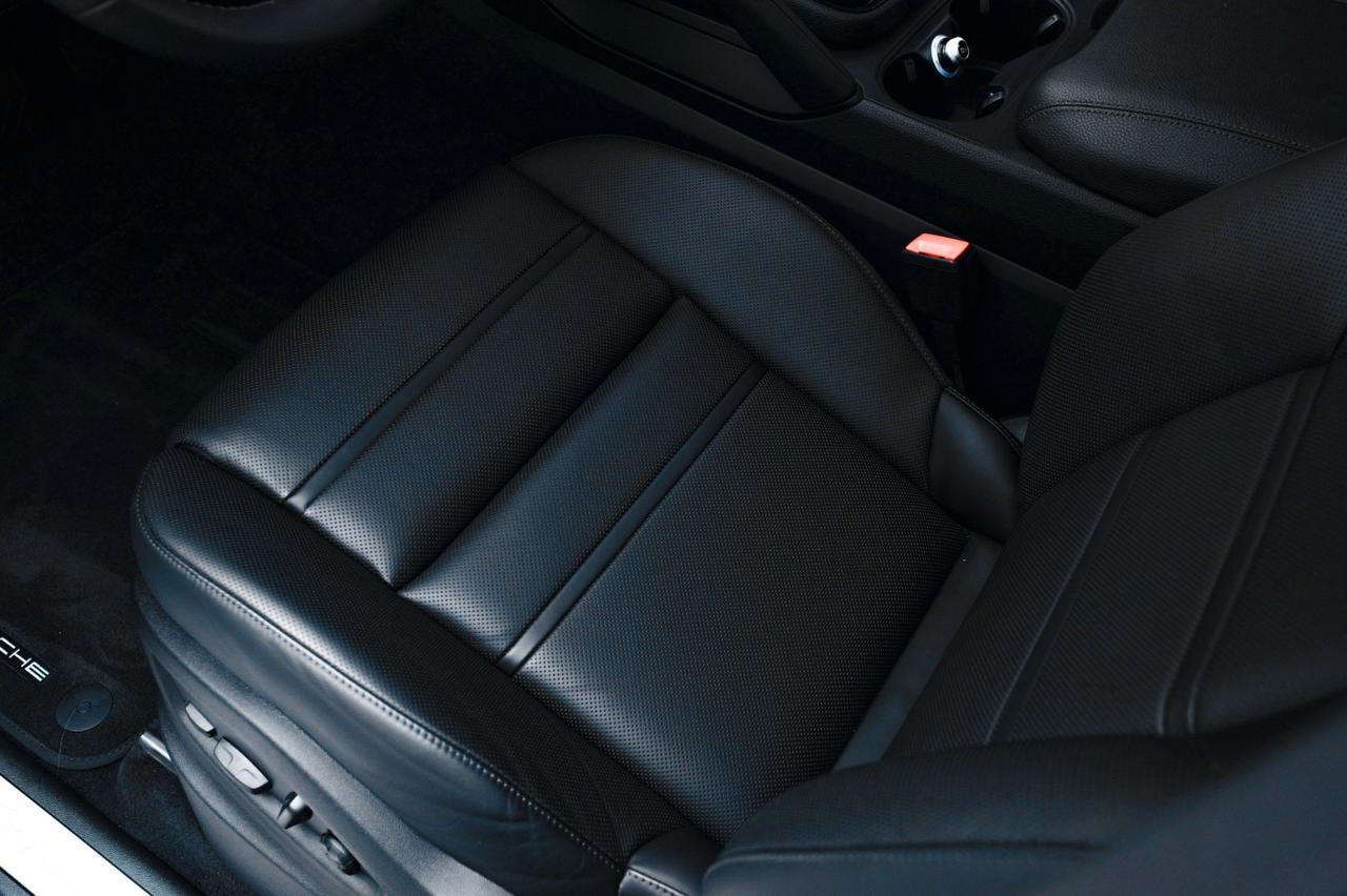 2024 Porsche Cayenne Pompano Beach FL