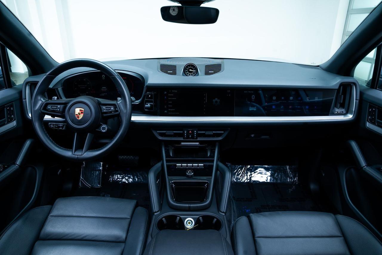 2024 Porsche Cayenne 1 Owner Premium Package Portland OR