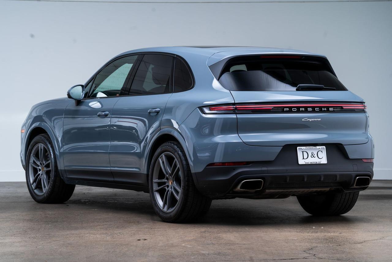 2024 Porsche Cayenne 1 Owner Premium Package Portland OR