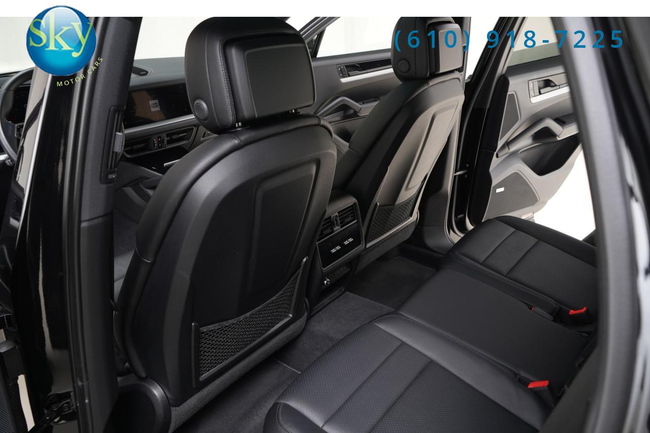 2024 Porsche Cayenne AWD West Chester PA