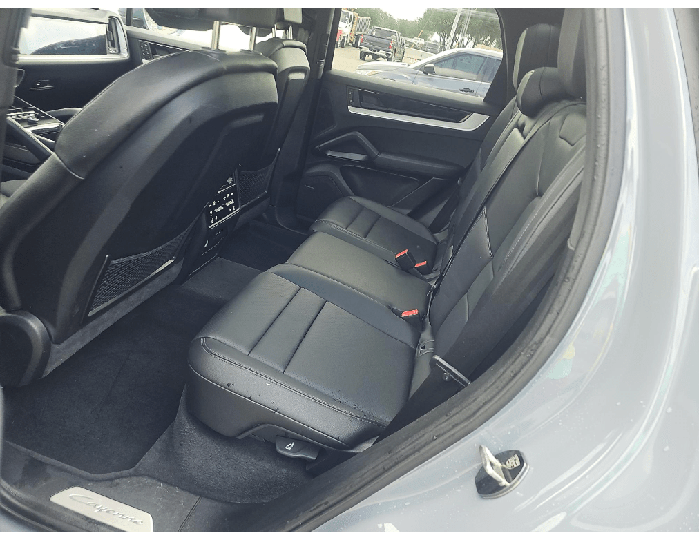 2024 Porsche Cayenne Adaptive Cruise Ventilated Seats Portland OR