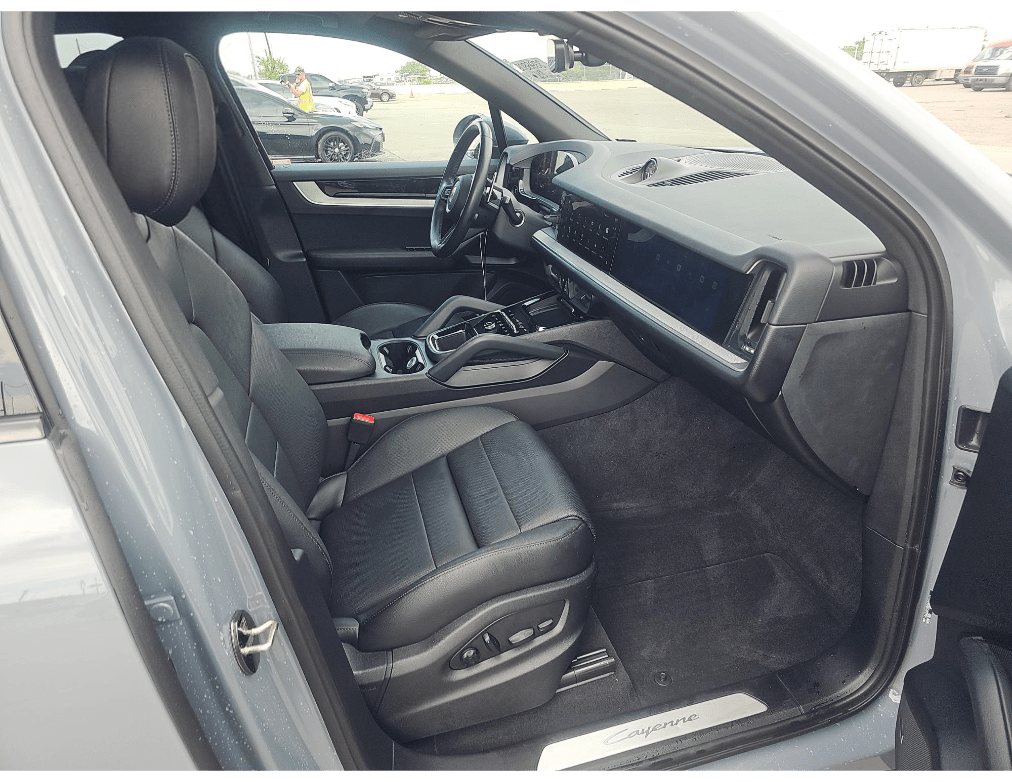 2024 Porsche Cayenne Adaptive Cruise Ventilated Seats Portland OR