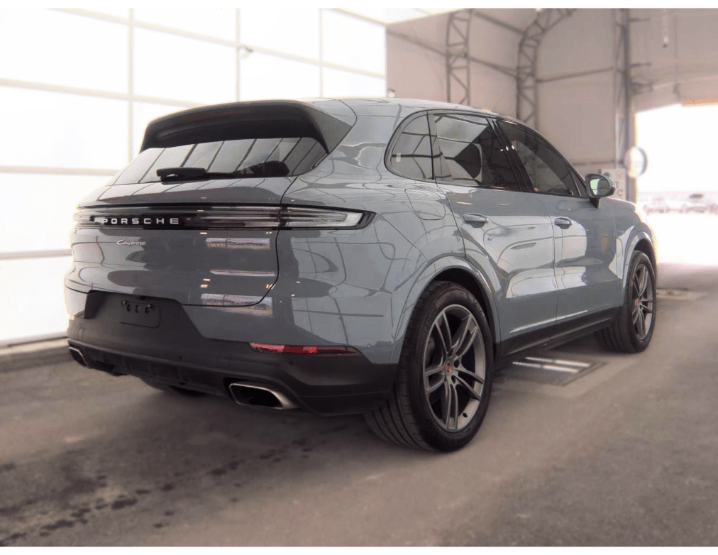 2024 Porsche Cayenne Adaptive Cruise Ventilated Seats Portland OR