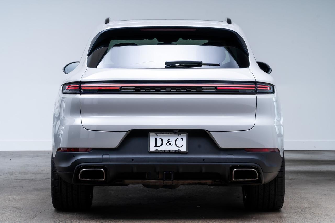 2024 Porsche Cayenne Base $23k in options / 1 Owner Portland OR