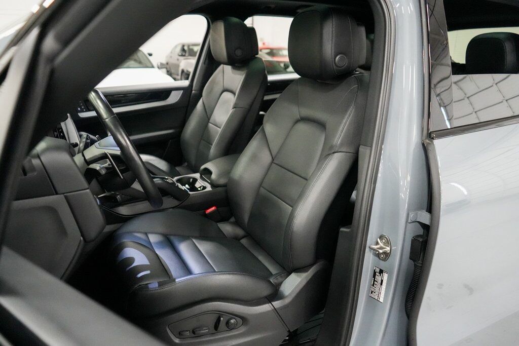 2024 Porsche Cayenne Base Tigard OR