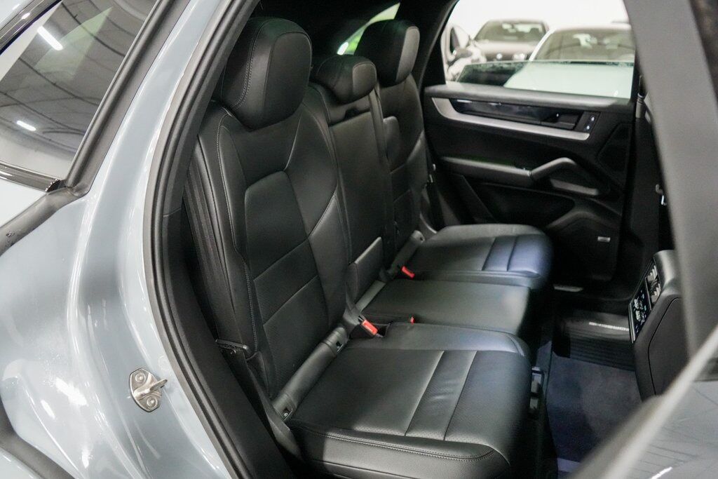 2024 Porsche Cayenne Base Tigard OR