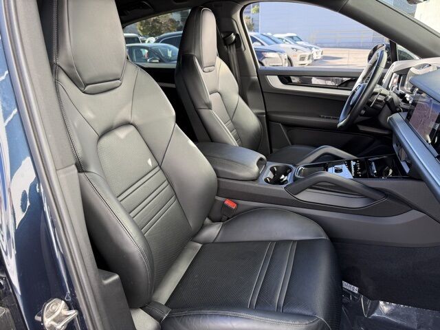 2024 Porsche Cayenne Coupe Albuquerque NM